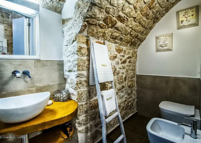 Beatrice Guest house 4*